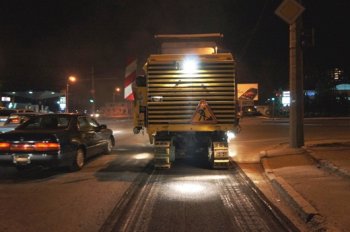 В Одессе ремонт дороги по Балковской ведется в ночное время