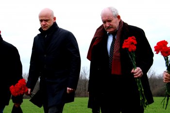 Похоронка, спустя 70 лет. Из Дагестана в Одессу на похороны прибыли родственники красноармейца