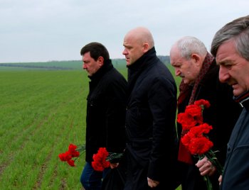 Похоронка, спустя 70 лет. Из Дагестана в Одессу на похороны прибыли родственники красноармейца