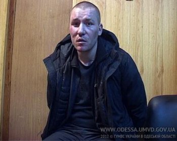 Одесские милиционеры задержали рецидивиста-уголовника, совершившего нападение на мать с ребенком