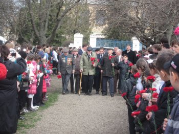 В сквере Партизанской славы уже отметили День освобождения Одессы