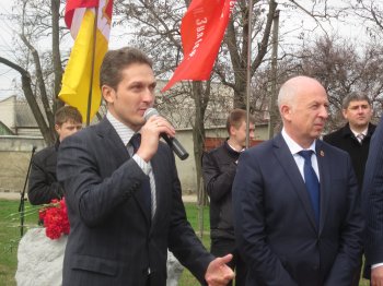 В сквере Партизанской славы уже отметили День освобождения Одессы