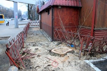На пересечении Фонтанской дороги и улицы Чубаевской вовсю идет стройка