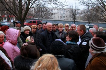 Геннадий Труханов разбирается с появлением «нахалстроя» на ул. Заболотного