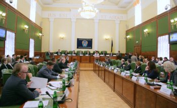 В Одессе проходят слушания Комитета по вопросам верховенства права и правосудия Верховной Рады Украины