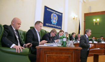 Фракции Партии регионов в Одесском горсовете не нужны опекуны