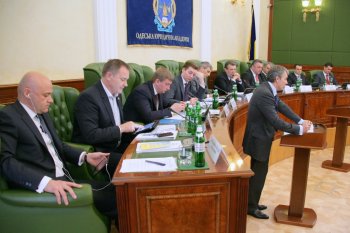Фракции Партии регионов в Одесском горсовете не нужны опекуны