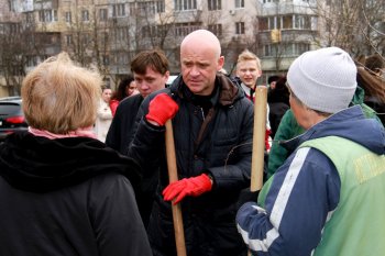 Геннадий Труханов: В Суворовском районе инициативная молодежь. Они очень талантливые, умеют красиво отдыхать и трудиться в поте лица