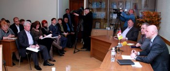 Геннадий Труханов собрал представителей исполнительной власти в Суворовском районе