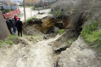 В Одессе ликвидирован провал грунта на улице Республиканская