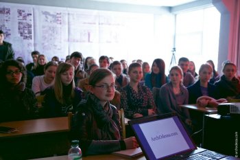 Одесские фотографы подменили на паре «стройковских» преподов