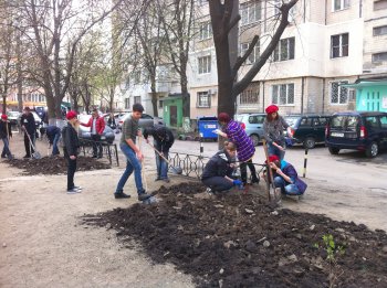 Юрий Преснов: Для меня проведение субботников сопровождается теплыми воспоминаниями детства