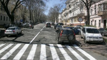 В центре города пробки: Виновата дорожная разметка (фото)