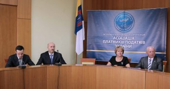 В Одессе чествовали лучших налогоплательщиков