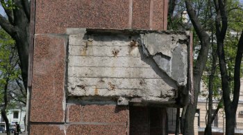 Сквер Томаса ждут счастливые перемены. Что будет с памятником?