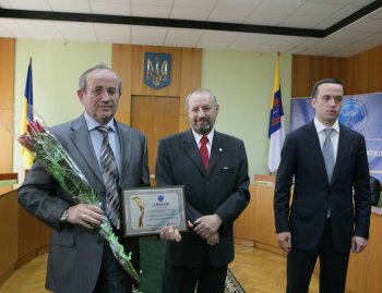 «7 километр» в лидерах по оплате налогов