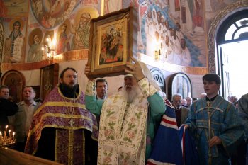 В Одессу прибыла Икона Божией матери «Всецарица»