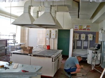 Евгений Гофман: «У нас с 44-й школой  сложились своеобразные партнерские отношения»