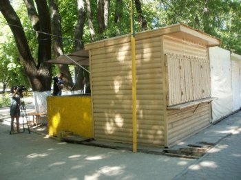 В одесской Аркадии демонтирован еще один киоск
