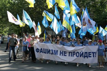 «Новоявленные нацисты объявляют врагами нации половину населения страны!»