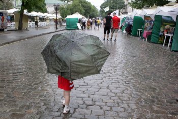 Одесский турфестиваль стартовал! Дождь — не помеха
