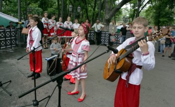 Ротонда в Горсаду превратилась в сцену мирового масштаба