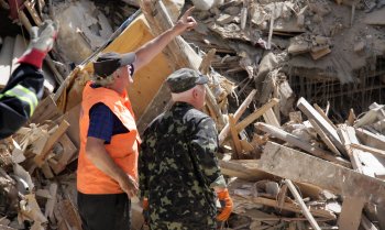 В «климовском квартале» новое обрушение дома (фото)