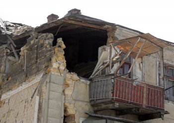 В «климовском квартале» новое обрушение дома (фото)