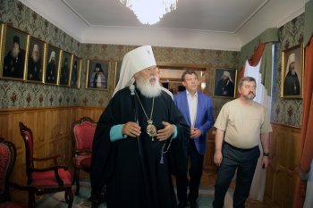 Члены Госдумы России посетили Свято-Успенский патриарший одесский мужской монастырь