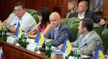 Из зала заседания российских и украинских парламентариев