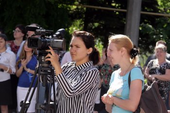 Сегодня в одесских школах прозвучал последний звонок