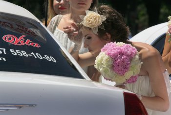 В Одессе сегодня невесты ходили… парадом