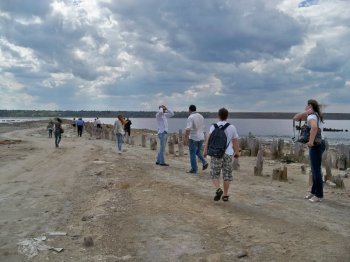 Общественники во главе с одесскими журналистами «взвесили» соль Куяльника
