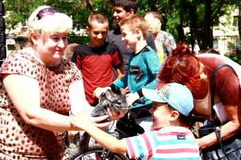 Праздник детства на Крымском бульваре. Часть 1