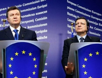 Двойные стандарты и реальные цели Запада на Украине