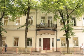 Дипломаты поздравили воспитанников школы №75 Одессы с Днем защиты детей