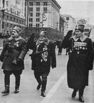Ковпак: «Мы лишь небольшой ручей в грозном потоке народа»