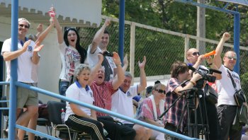 В Одессе прошли междепутатские футбольные баталии
