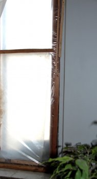 Воронцовский дворец сегодня: Прогнивший потолок, заколоченные окна, уничтоженный балкон