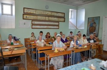 «Пустите детей и не препятствуйте им приходить ко Мне, ибо таковых есть Царство Небесное»