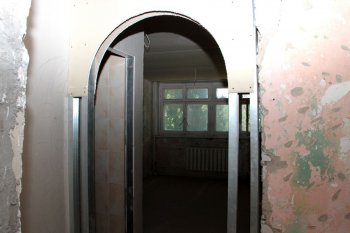 Чиновники не выполняют свою работу: Ремонт спального корпуса в Военно-спортивном лицее все еще не завершен