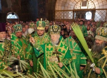 Кто, как и зачем считают православных на Украине
