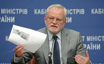 "Укравтодор" устранит выбоины на дорогах до конца июня