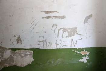 Чиновники одесситам: Я нічого не знаю, моя хата з краю…