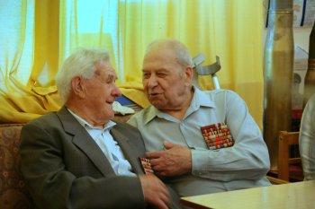 В библиотеке им. И. Франко представили «Песни опаленные войной» (фото)