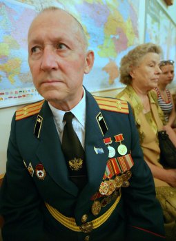 В библиотеке им. И. Франко представили «Песни опаленные войной» (фото)