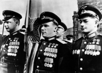 Святая гордость за их высокий подвиг и стыд за сонность нас…