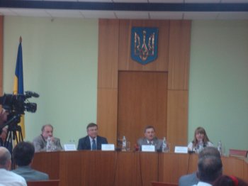 Тамила Афанасьева подписала договор о сотрудничестве с Общественным советом при Министерстве иностранных дел Украины