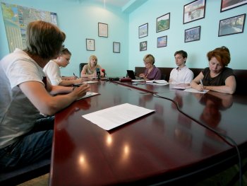 Две основные жилищные проблемы в Одесской области — ветхие дома и недострои
