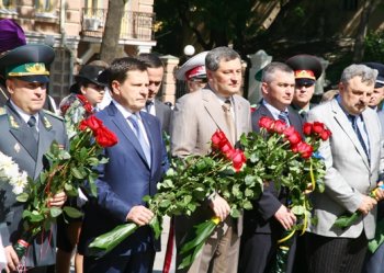 В Одессе проходит празднование Дня Конституции Украины. Фоторепортаж